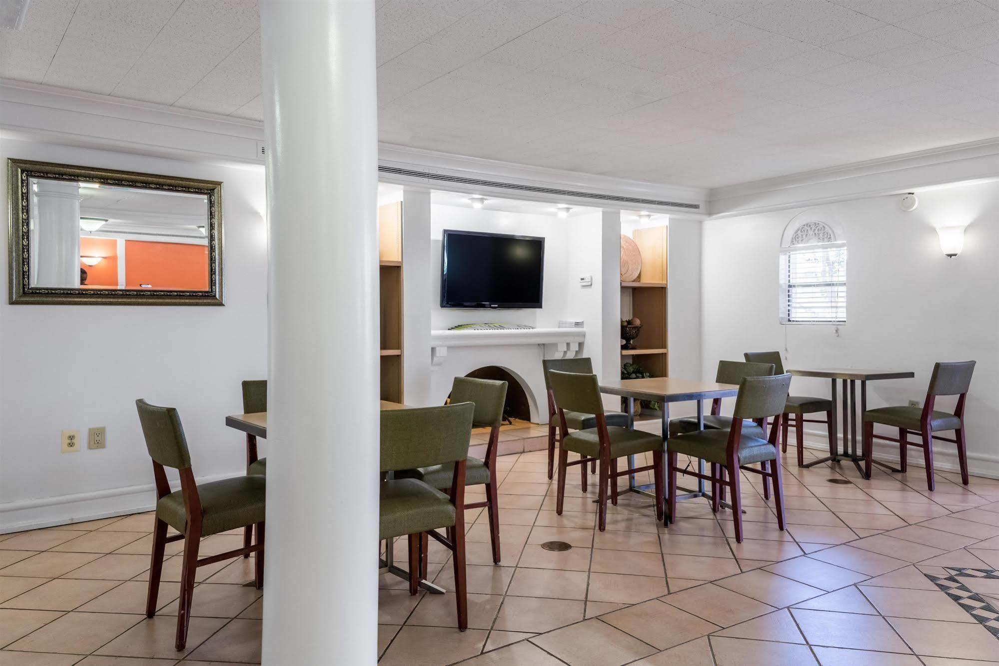 Motel 6-North Little Rock, Ar - Mccain Екстер'єр фото