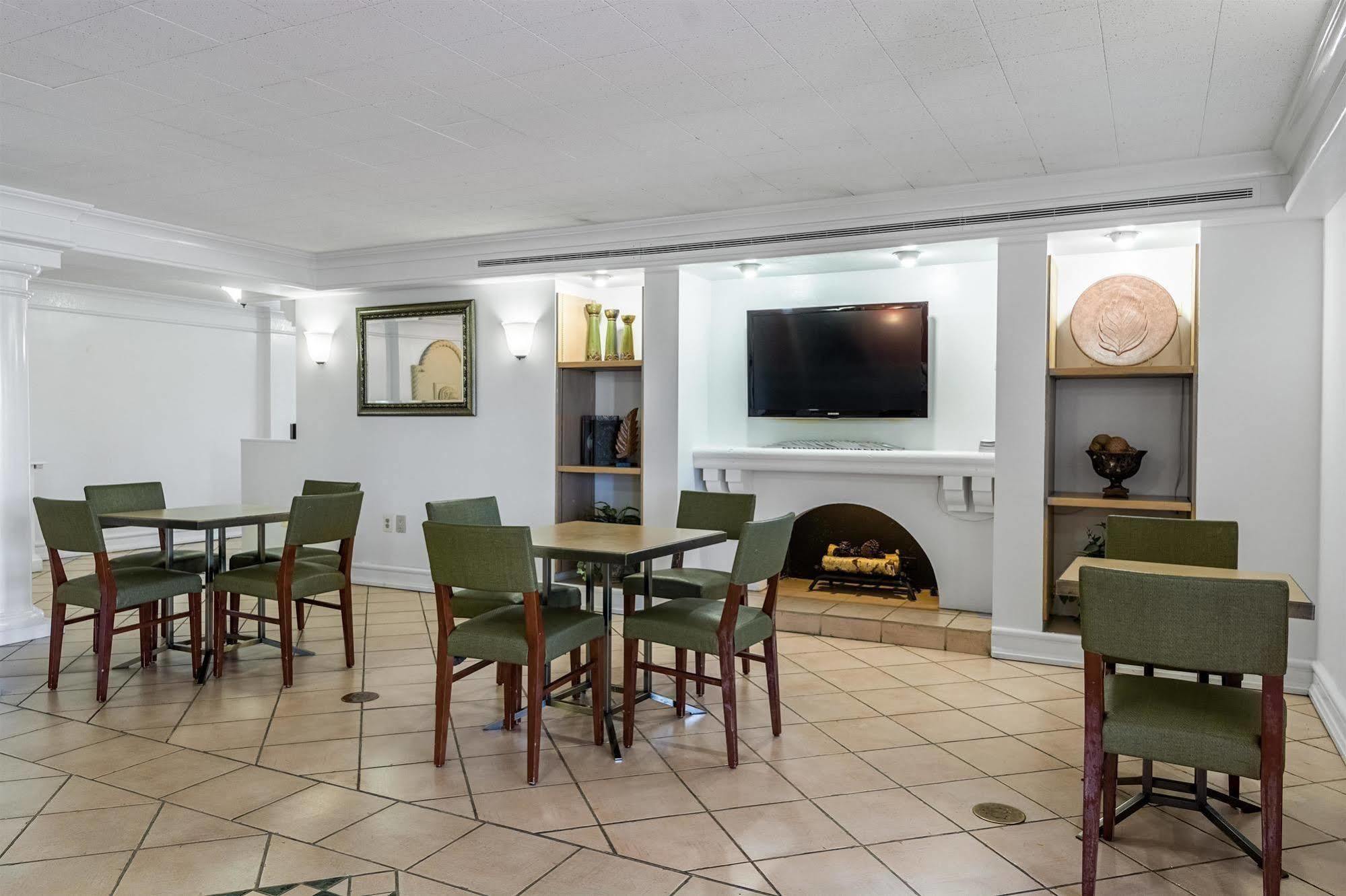 Motel 6-North Little Rock, Ar - Mccain Екстер'єр фото